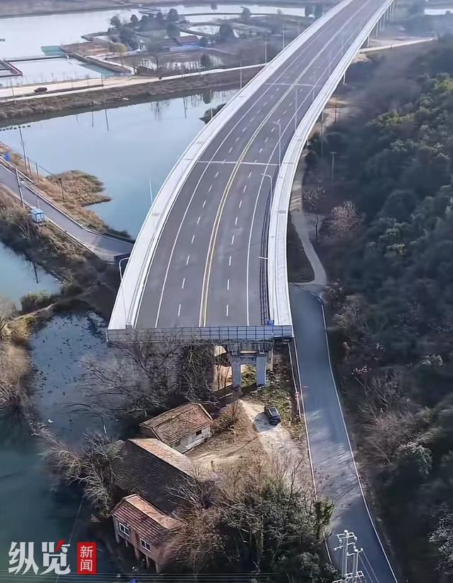 华体会网站-纵览热点｜计划投资上亿元，湖南常德一大桥停工成“断头桥”，沦为“摆设”六七年，当地：主要受政策调整所致，暂无启动计划